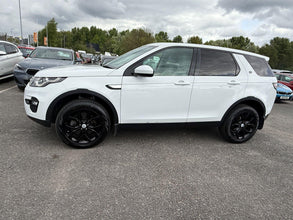 Land Rover Discovery Sport - Side Left