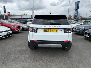 Land Rover Discovery Sport - Rear