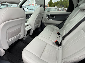 Land Rover Discovery Sport - Seats Rear